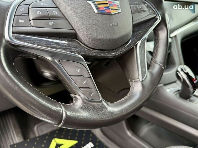 Кадиллак XT5, объемом двигателя 2 л и пробегом 95 тыс. км за 22500 $, фото 29 на Automoto.ua
