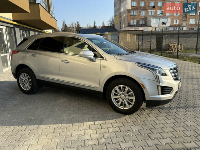 Серый Кадиллак XT5, объемом двигателя 3.6 л и пробегом 45 тыс. км за 19900 $, фото 11 на Automoto.ua