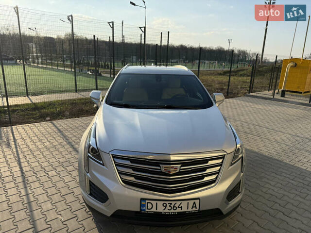 Серый Кадиллак XT5, объемом двигателя 3.6 л и пробегом 45 тыс. км за 19900 $, фото 3 на Automoto.ua
