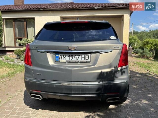 Сірий Каділак XT5, об'ємом двигуна 3.65 л та пробігом 118 тис. км за 25000 $, фото 3 на Automoto.ua