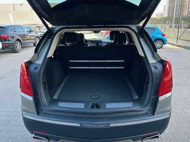 Серый Кадиллак XT5, объемом двигателя 3.6 л и пробегом 96 тыс. км за 17900 $, фото 21 на Automoto.ua