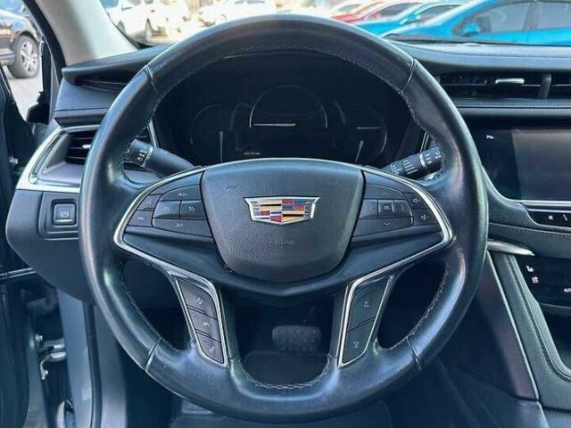 Серый Кадиллак XT5, объемом двигателя 3.6 л и пробегом 96 тыс. км за 17900 $, фото 12 на Automoto.ua