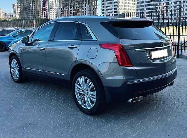 Серый Кадиллак XT5, объемом двигателя 3.6 л и пробегом 96 тыс. км за 17900 $, фото 4 на Automoto.ua