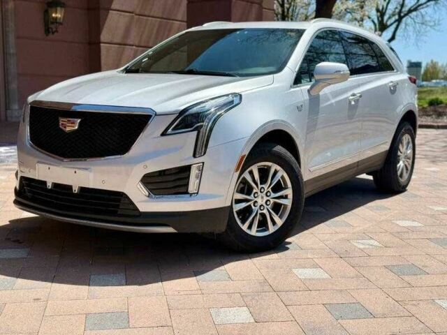 Сірий Каділак XT5, об'ємом двигуна 3.6 л та пробігом 56 тис. км за 6200 $, фото 2 на Automoto.ua