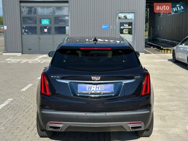 Синій Каділак XT5, об'ємом двигуна 3.6 л та пробігом 26 тис. км за 23900 $, фото 7 на Automoto.ua