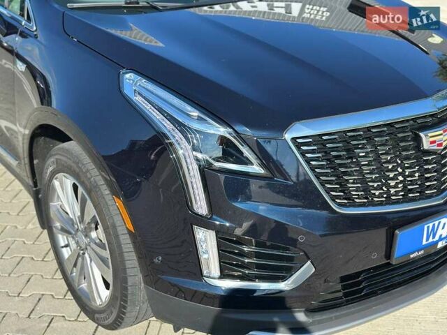 Синій Каділак XT5, об'ємом двигуна 3.6 л та пробігом 26 тис. км за 23900 $, фото 4 на Automoto.ua