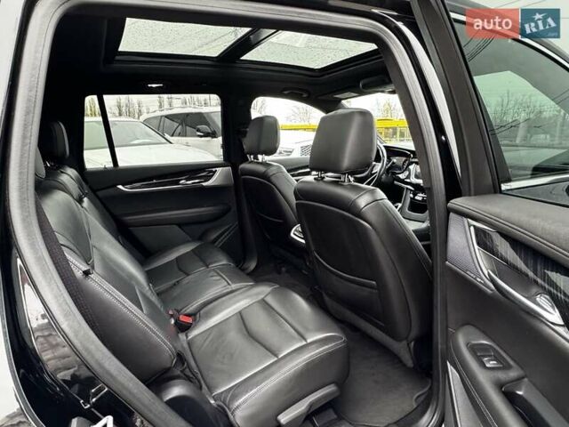 Черный Кадиллак XT6, объемом двигателя 3.6 л и пробегом 162 тыс. км за 25700 $, фото 23 на Automoto.ua