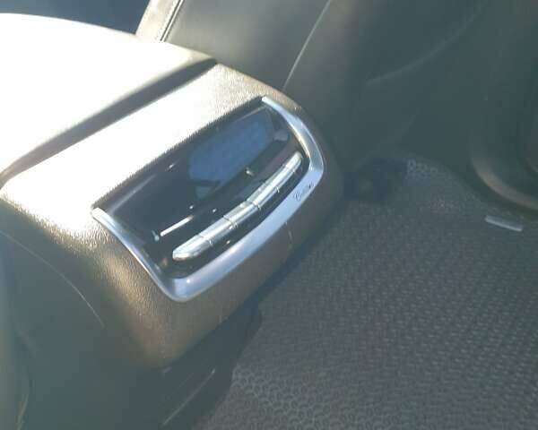 Чорний Каділак XT6, об'ємом двигуна 3.65 л та пробігом 115 тис. км за 39500 $, фото 38 на Automoto.ua