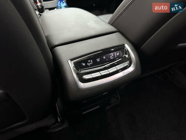 Черный Кадиллак XT6, объемом двигателя 3.65 л и пробегом 17 тыс. км за 36000 $, фото 16 на Automoto.ua