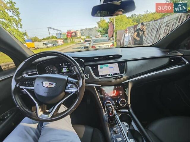 Чорний Каділак XT6, об'ємом двигуна 2 л та пробігом 79 тис. км за 39800 $, фото 13 на Automoto.ua