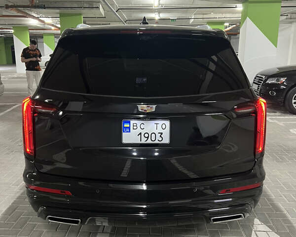 Чорний Каділак XT6, об'ємом двигуна 3.65 л та пробігом 42 тис. км за 40000 $, фото 5 на Automoto.ua