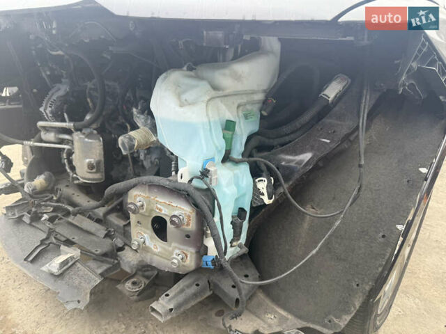 Кадиллак XT6, объемом двигателя 0 л и пробегом 75 тыс. км за 18500 $, фото 3 на Automoto.ua