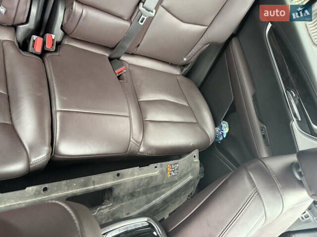 Кадиллак XT6, объемом двигателя 0 л и пробегом 75 тыс. км за 18500 $, фото 18 на Automoto.ua