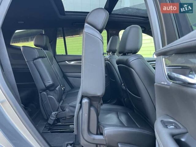 Серый Кадиллак XT6, объемом двигателя 3.65 л и пробегом 134 тыс. км за 29000 $, фото 38 на Automoto.ua