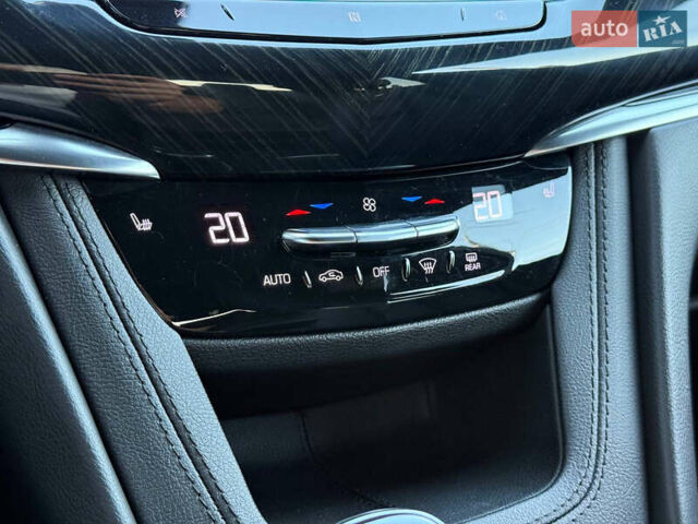 Серый Кадиллак XT6, объемом двигателя 3.6 л и пробегом 23 тыс. км за 28700 $, фото 24 на Automoto.ua