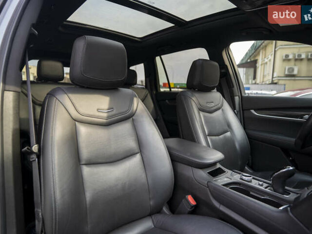 Серый Кадиллак XT6, объемом двигателя 3.65 л и пробегом 124 тыс. км за 29000 $, фото 43 на Automoto.ua