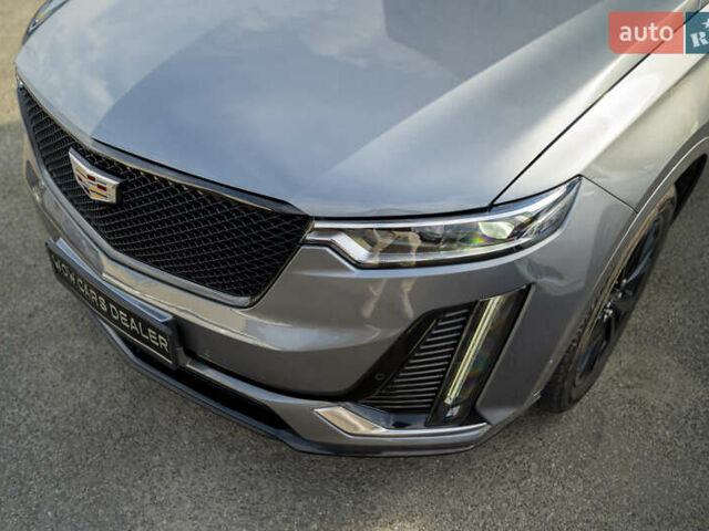 Серый Кадиллак XT6, объемом двигателя 3.65 л и пробегом 124 тыс. км за 29000 $, фото 9 на Automoto.ua