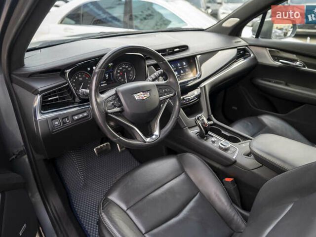 Серый Кадиллак XT6, объемом двигателя 3.65 л и пробегом 124 тыс. км за 29000 $, фото 21 на Automoto.ua