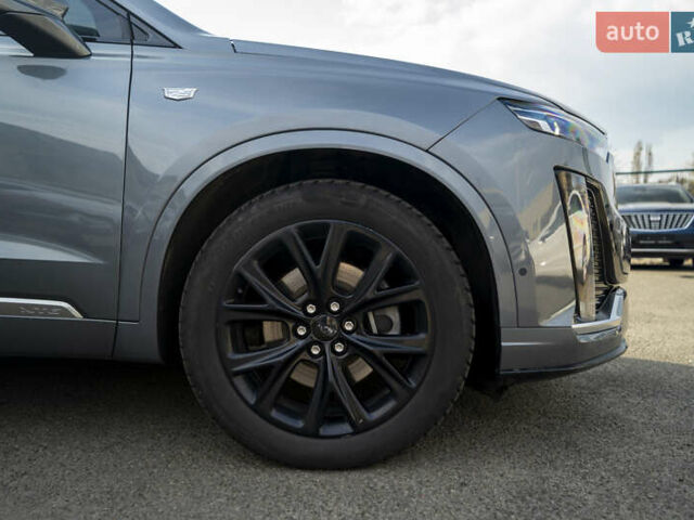 Серый Кадиллак XT6, объемом двигателя 3.65 л и пробегом 124 тыс. км за 29000 $, фото 5 на Automoto.ua
