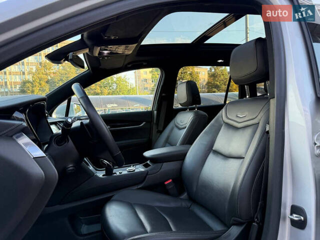 Серый Кадиллак XT6, объемом двигателя 3.6 л и пробегом 23 тыс. км за 28700 $, фото 8 на Automoto.ua