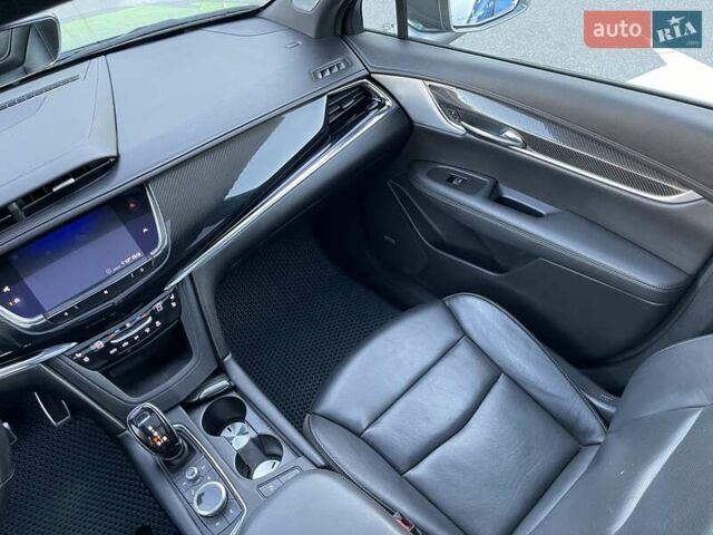 Серый Кадиллак XT6, объемом двигателя 3.65 л и пробегом 134 тыс. км за 29000 $, фото 20 на Automoto.ua