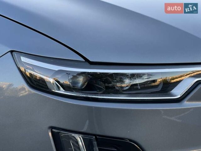 Серый Кадиллак XT6, объемом двигателя 3.65 л и пробегом 134 тыс. км за 29000 $, фото 4 на Automoto.ua