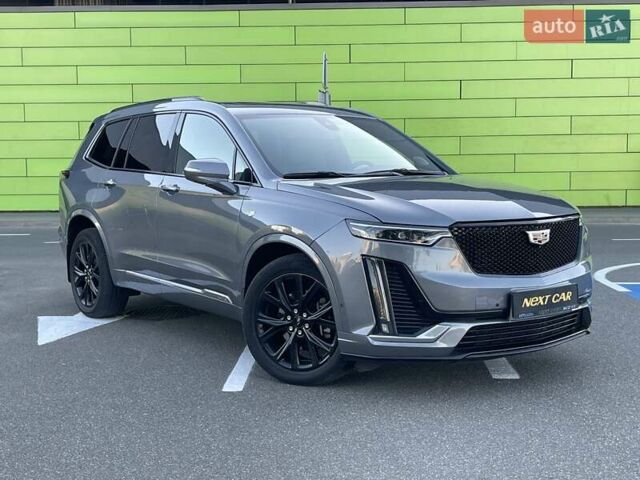 Серый Кадиллак XT6, объемом двигателя 3.65 л и пробегом 134 тыс. км за 29000 $, фото 2 на Automoto.ua