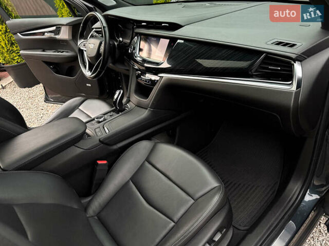 Серый Кадиллак XT6, объемом двигателя 3.6 л и пробегом 77 тыс. км за 23900 $, фото 27 на Automoto.ua
