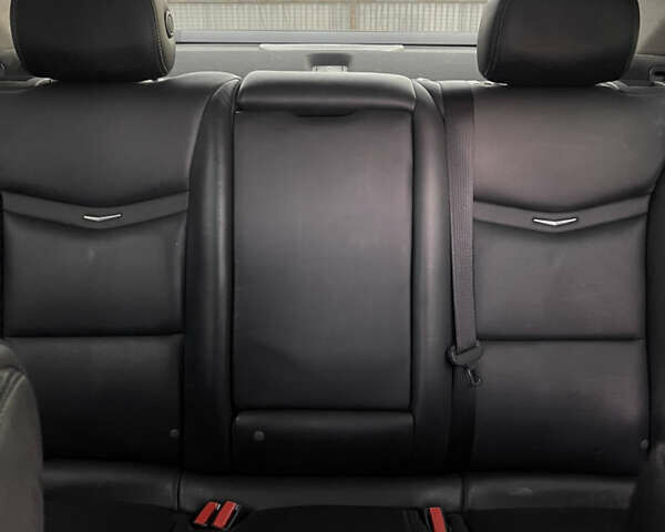 Черный Кадиллак ХТС, объемом двигателя 3.56 л и пробегом 275 тыс. км за 15600 $, фото 30 на Automoto.ua