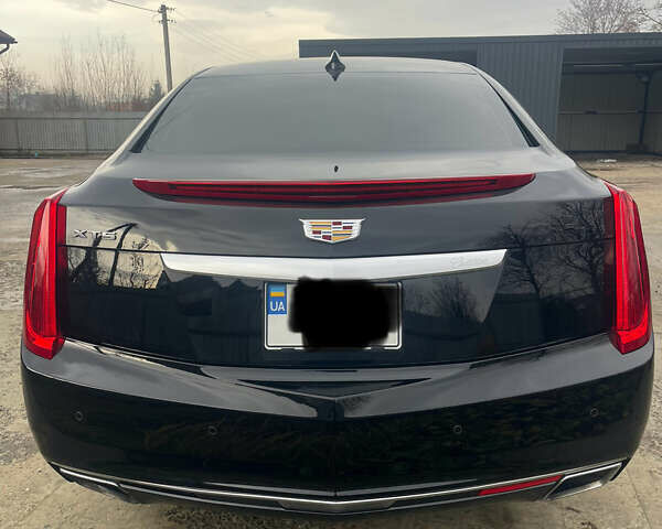 Черный Кадиллак ХТС, объемом двигателя 3.56 л и пробегом 275 тыс. км за 15600 $, фото 9 на Automoto.ua