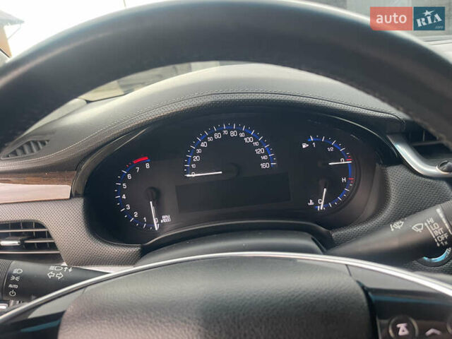 Черный Кадиллак ХТС, объемом двигателя 3.56 л и пробегом 275 тыс. км за 15600 $, фото 23 на Automoto.ua