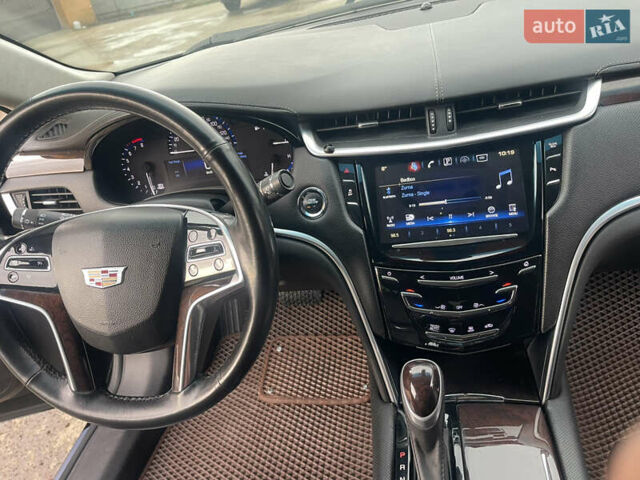 Черный Кадиллак ХТС, объемом двигателя 3.56 л и пробегом 275 тыс. км за 15600 $, фото 22 на Automoto.ua