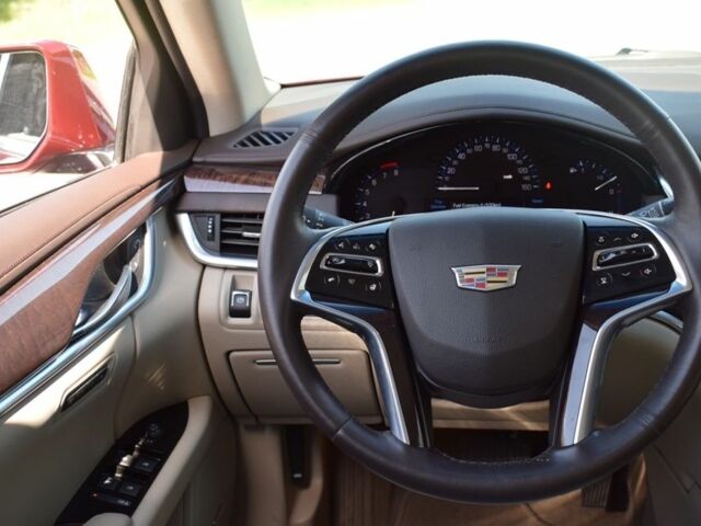 Червоний Каділак ХТС, об'ємом двигуна 3.6 л та пробігом 69 тис. км за 15800 $, фото 14 на Automoto.ua