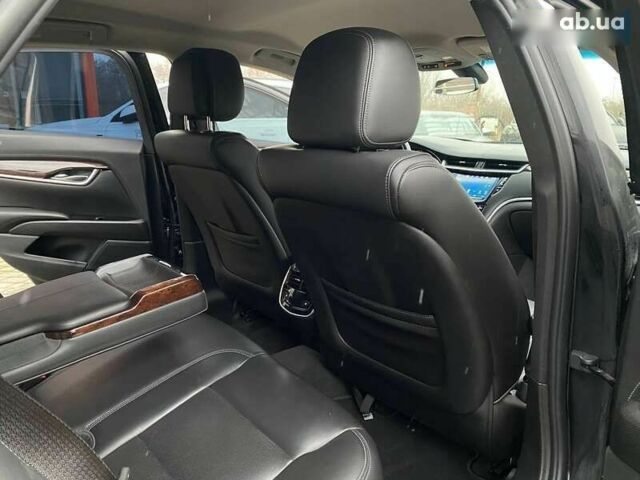 Каділак ХТС, об'ємом двигуна 3.6 л та пробігом 139 тис. км за 17500 $, фото 28 на Automoto.ua