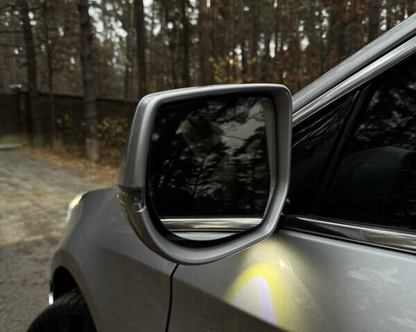 Серый Кадиллак ХТС, объемом двигателя 3.6 л и пробегом 229 тыс. км за 15900 $, фото 13 на Automoto.ua