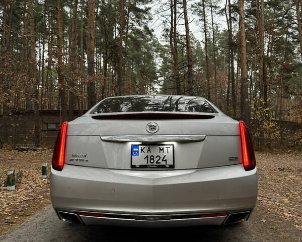 Серый Кадиллак ХТС, объемом двигателя 3.6 л и пробегом 229 тыс. км за 15900 $, фото 4 на Automoto.ua