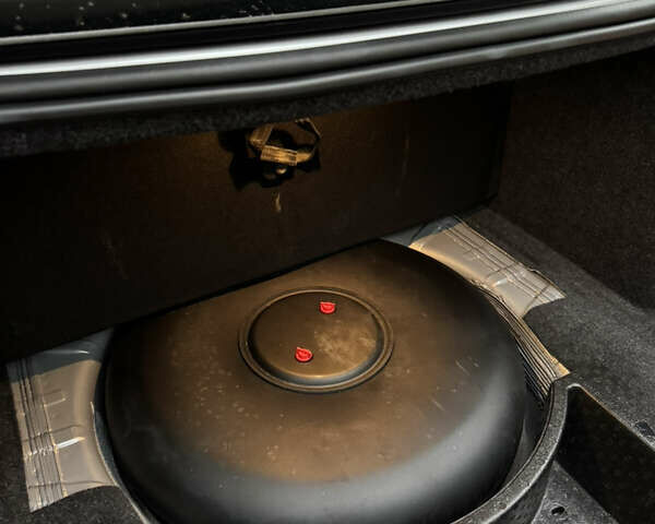 Серый Кадиллак ХТС, объемом двигателя 3.6 л и пробегом 229 тыс. км за 15900 $, фото 41 на Automoto.ua