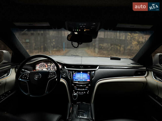 Серый Кадиллак ХТС, объемом двигателя 3.6 л и пробегом 229 тыс. км за 15900 $, фото 37 на Automoto.ua