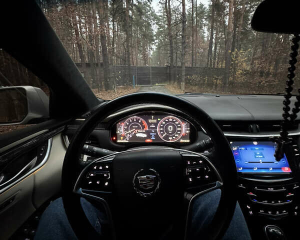 Серый Кадиллак ХТС, объемом двигателя 3.6 л и пробегом 229 тыс. км за 15900 $, фото 22 на Automoto.ua