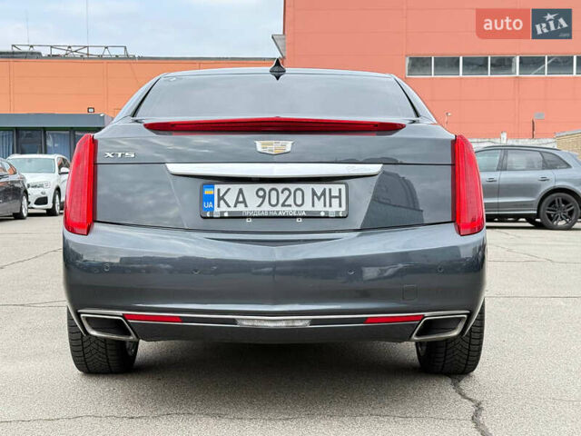 Серый Кадиллак ХТС, объемом двигателя 3.56 л и пробегом 178 тыс. км за 12000 $, фото 5 на Automoto.ua