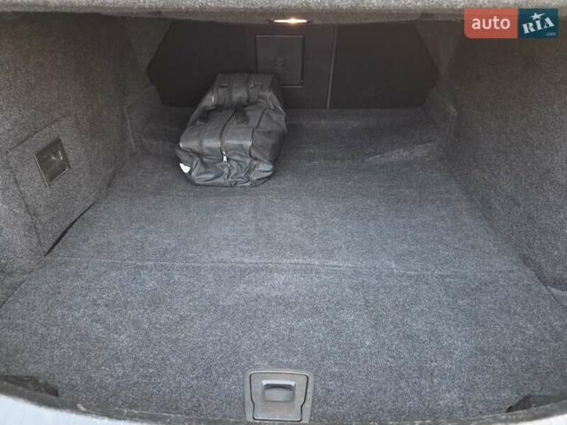 Сірий Каділак ХТС, об'ємом двигуна 3.56 л та пробігом 135 тис. км за 16200 $, фото 45 на Automoto.ua