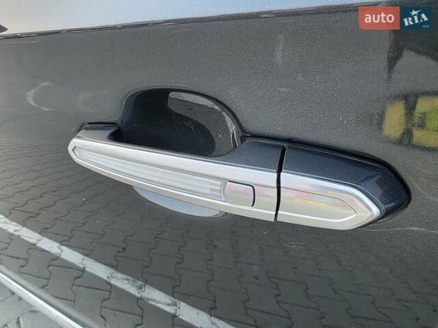Сірий Каділак ХТС, об'ємом двигуна 3.56 л та пробігом 135 тис. км за 16200 $, фото 40 на Automoto.ua