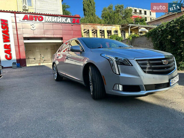 Сірий Каділак ХТС, об'ємом двигуна 3.6 л та пробігом 60 тис. км за 23000 $, фото 3 на Automoto.ua