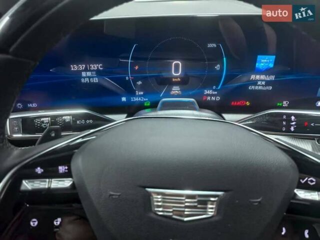 Серый Кадиллак  Optiq, объемом двигателя 0 л и пробегом 13 тыс. км за 34900 $, фото 6 на Automoto.ua