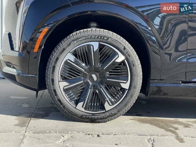 Чорний Каділак Escalade IQ, об'ємом двигуна 0 л та пробігом 2 тис. км за 158000 $, фото 3 на Automoto.ua