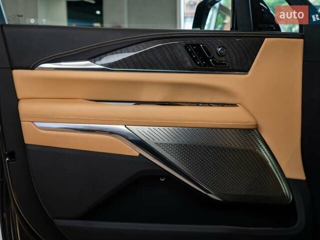 Чорний Каділак Escalade IQ, об'ємом двигуна 0 л та пробігом 1 тис. км за 169000 $, фото 39 на Automoto.ua