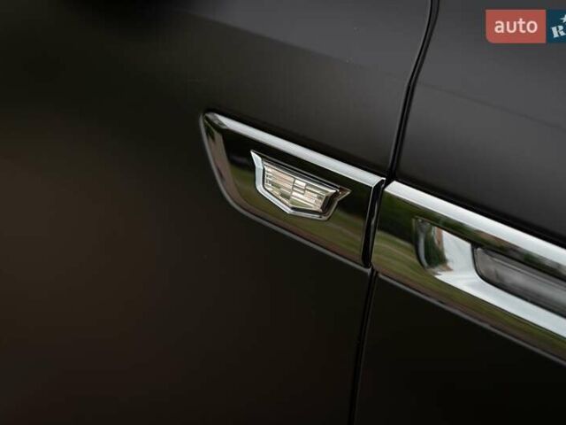 Чорний Каділак Escalade IQ, об'ємом двигуна 0 л та пробігом 1 тис. км за 169000 $, фото 15 на Automoto.ua