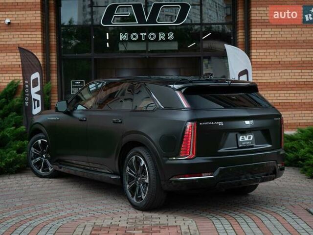 Чорний Каділак Escalade IQ, об'ємом двигуна 0 л та пробігом 1 тис. км за 169000 $, фото 5 на Automoto.ua