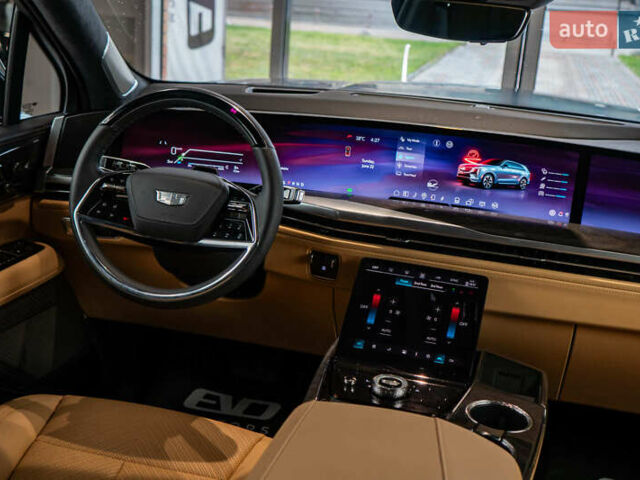 Чорний Каділак Escalade IQ, об'ємом двигуна 0 л та пробігом 1 тис. км за 169000 $, фото 30 на Automoto.ua