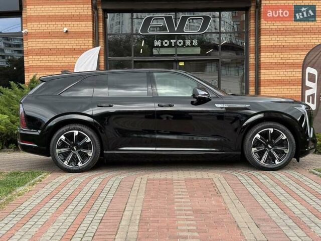 Чорний Каділак Escalade IQ, об'ємом двигуна 0 л та пробігом 1 тис. км за 155000 $, фото 11 на Automoto.ua